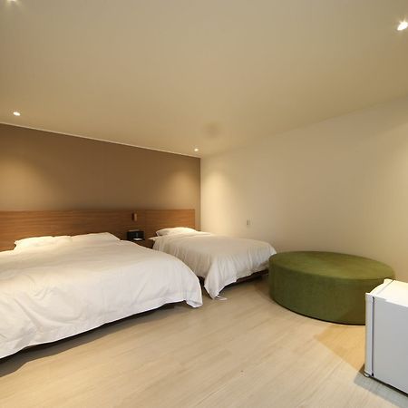 Soho Hotel Пусан Екстер'єр фото